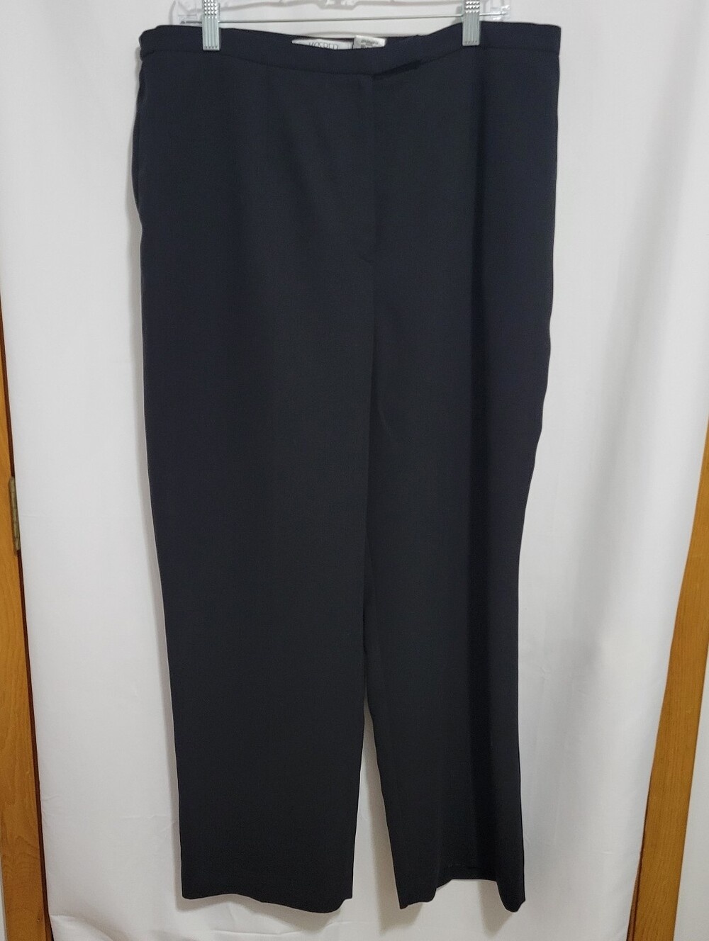Women's Kasper Black Straight Leg Pants, Size 18W